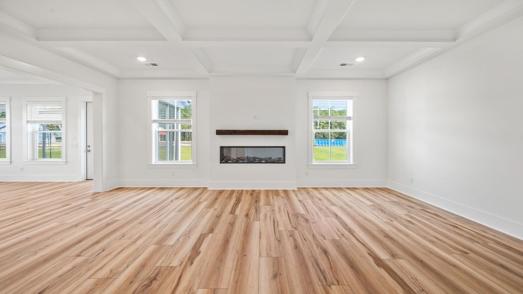 Spacious, unfurnished interior of a new home in Pamlico Terrace, Awendaw (Image 18).