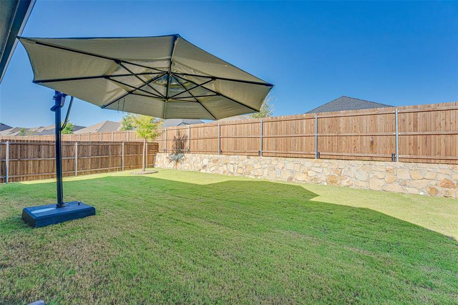 Exterior details and patio area of a home in , Lavon (Image 21).
