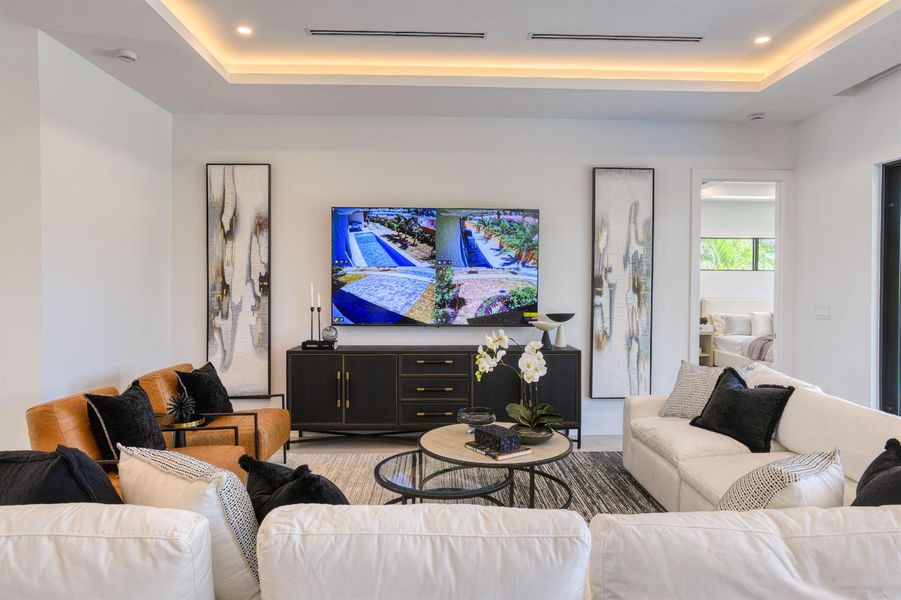 4 Living Room 6