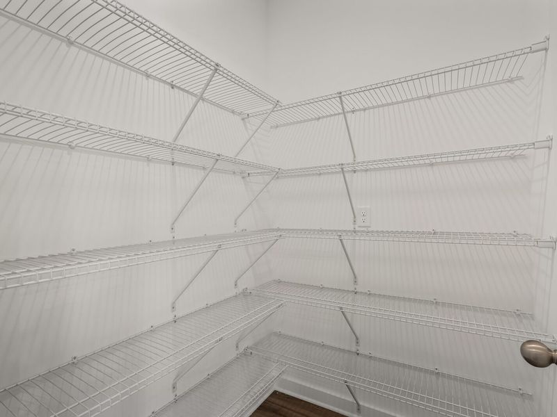 Spacious, unfurnished interior of a new home in Calista Farms, White House (Image 24).