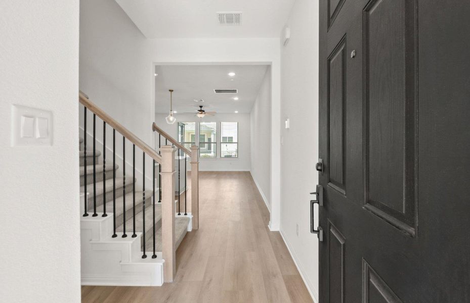 Spacious, unfurnished interior of a new home in Whitestone Preserve, Cedar Park (Image 16). Spacious, unfurnished interior of a new home in Whitestone Preserve, Cedar Park (Image 16).