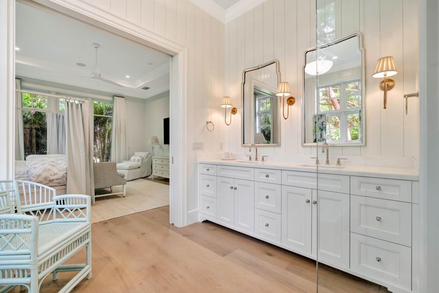 Nickle Joint Paneled Walls