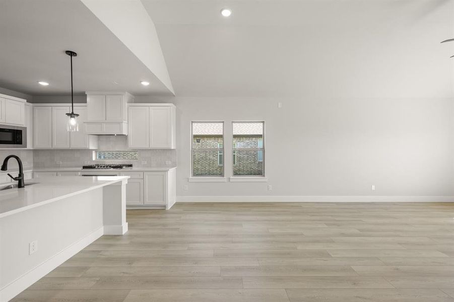 3706 Ironwood- Dining-1397 3706 Ironwood- Dining-1397