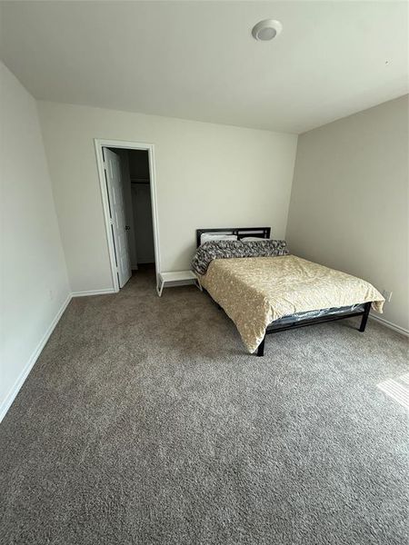 Furnished interior view inside a new home in Travis Ranch Marina, Forney (Image 15).