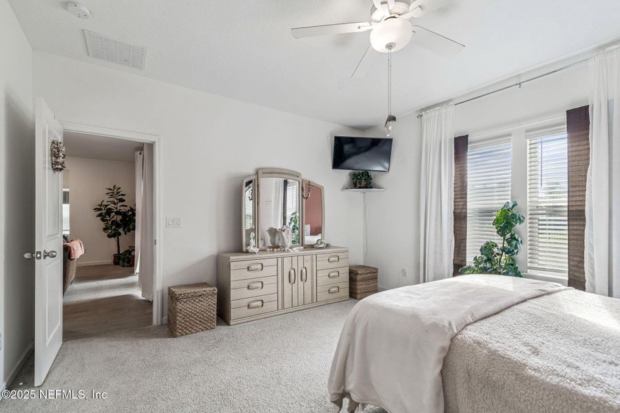 Furnished interior view inside a new home in Amelia Walk, Fernandina Beach (Image 16).