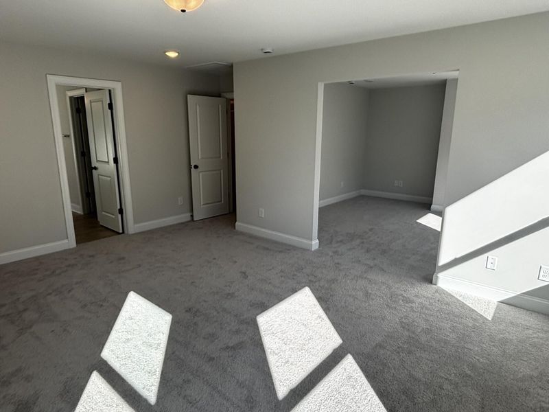 Spacious, unfurnished interior of a new home in Waterford Commons, Rock Hill (Image 23).