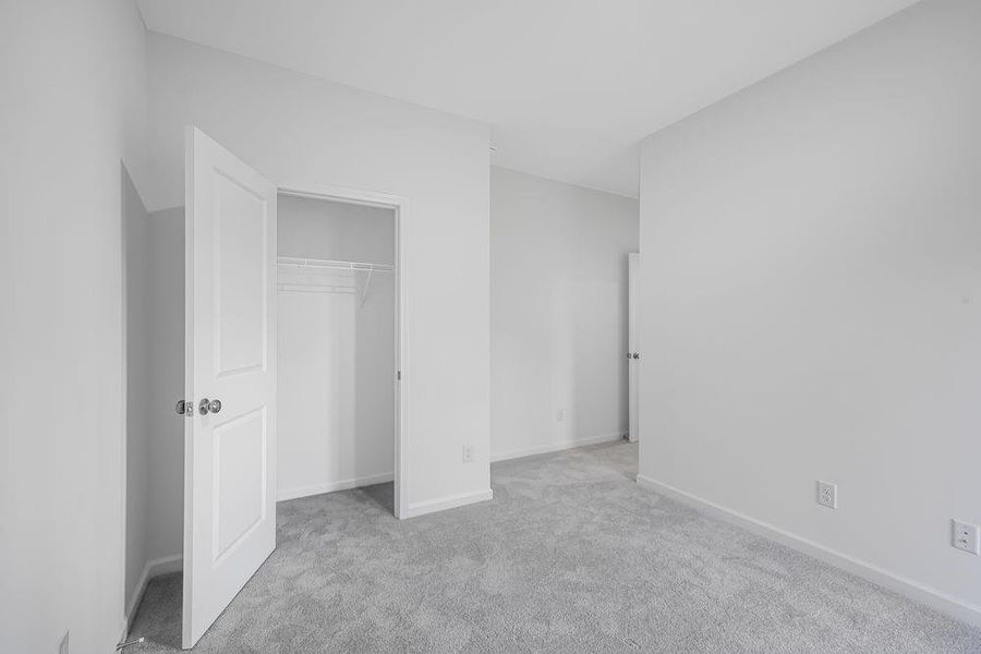 Spacious, unfurnished interior of a new home in Chandler Run, Tucker (Image 19).