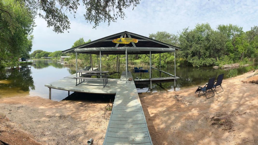 Dual boat dock , boat ramp, fishing pier and private beach Dual boat dock , boat ramp, fishing pier and private beach