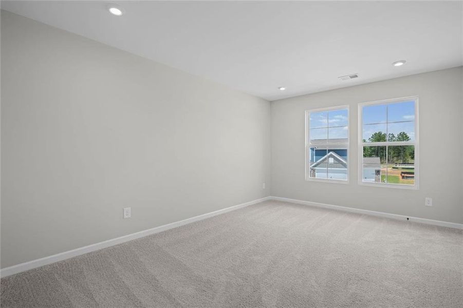 Spacious, unfurnished interior of a new home in Three Rivers, Rome (Image 36). Spacious, unfurnished interior of a new home in Three Rivers, Rome (Image 36).
