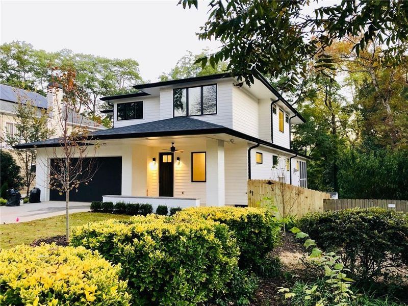 Image 8 of a home in .