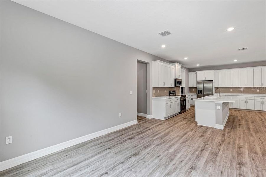 Spacious, unfurnished interior of a new home in , Homosassa (Image 36). Spacious, unfurnished interior of a new home in , Homosassa (Image 36).