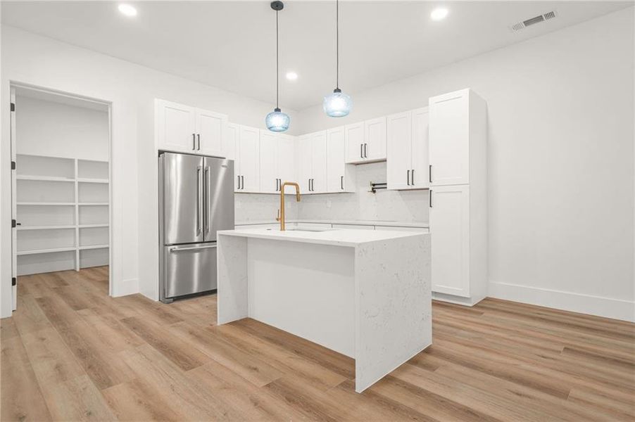 Image 59 of a home in .