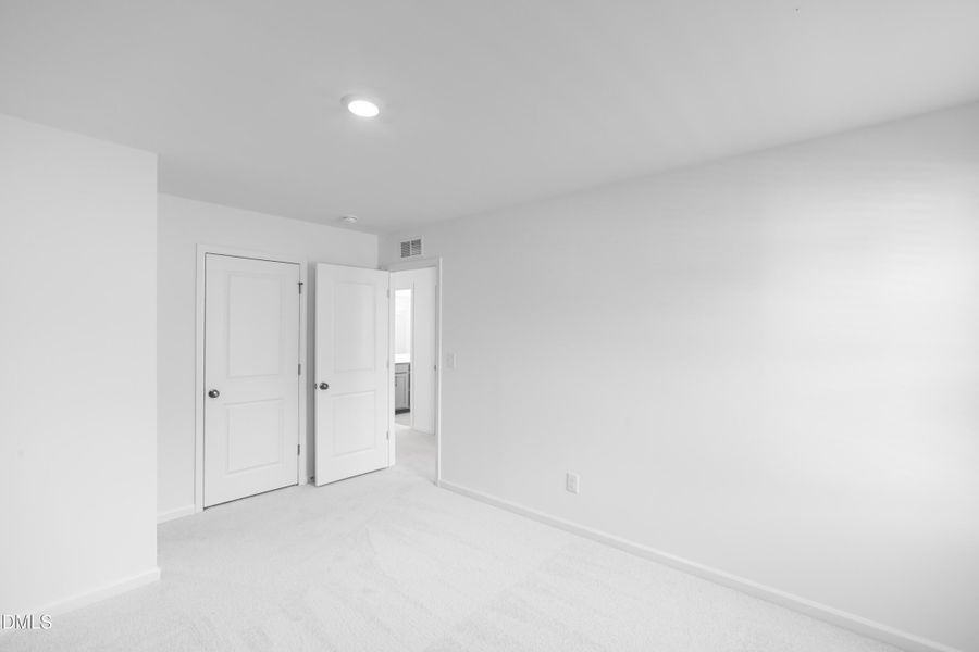 SUN_SherriDowns_Pic_Tessa-25