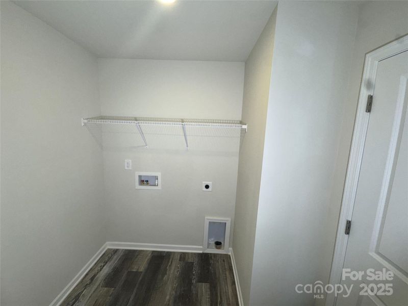 2nd floor laundry room