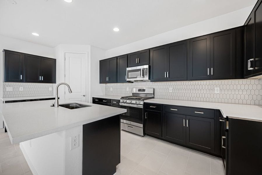 Representative furnished interior of a home built from the Sandstone by Taylor Morrison in Artisan at Asante Discovery Collection, Surprise (Image 5). Representative furnished interior of a home built from the Sandstone by Taylor Morrison in Artisan at Asante Discovery Collection, Surprise (Image 5).