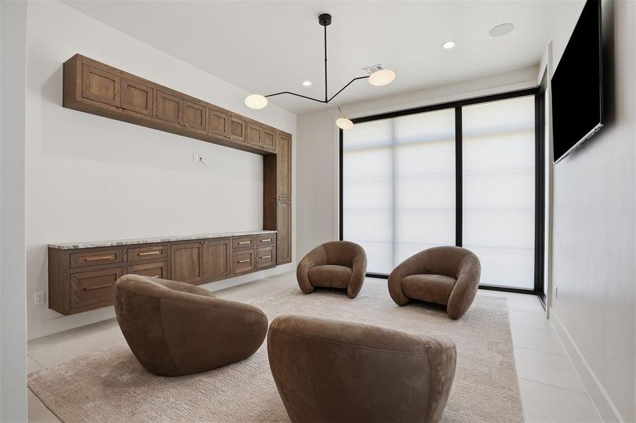 Furnished interior view inside a new home in , Fort Worth (Image 14). Furnished interior view inside a new home in , Fort Worth (Image 14).