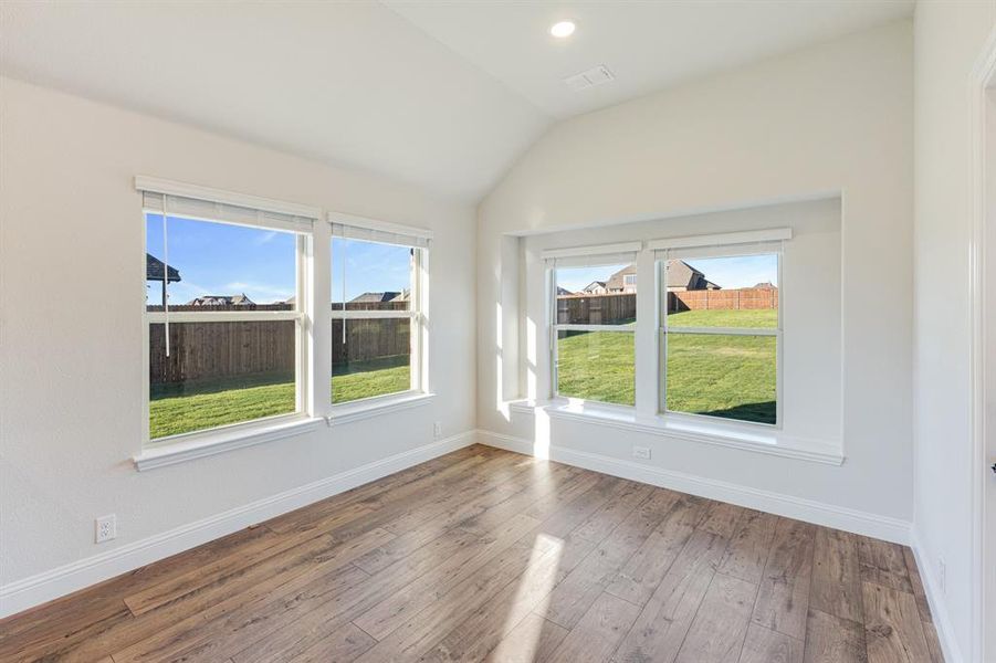 Spacious, unfurnished interior of a new home in Coyote Crossing, Godley (Image 32).