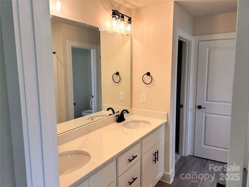 Furnished interior view inside a new home in , Lenoir (Image 6).