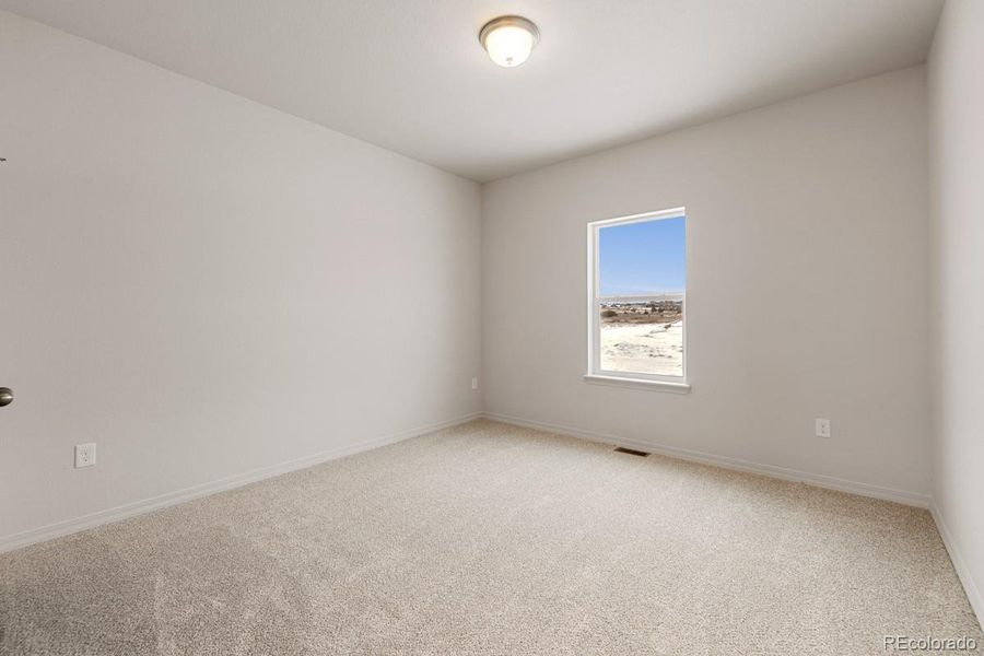 Spacious, unfurnished interior of a new home in , Pueblo West (Image 10).