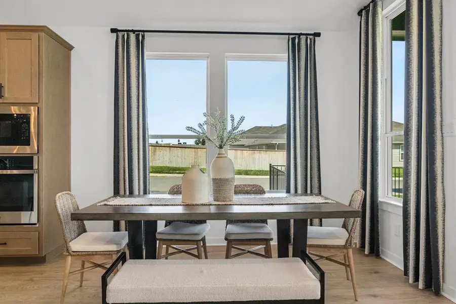 **PHOTO REPRESENTATIVE OF FLOORPLAN ONLY**