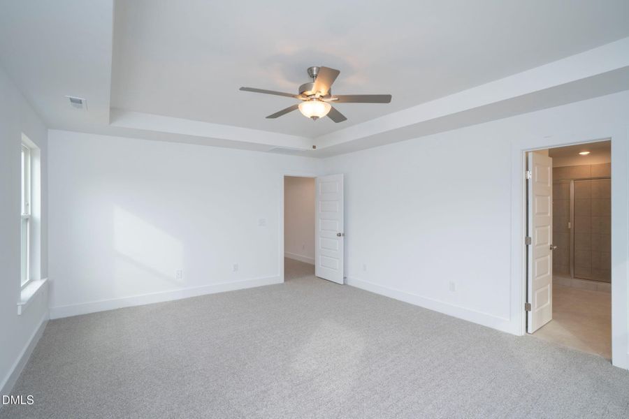 RVF 53 owner's suite