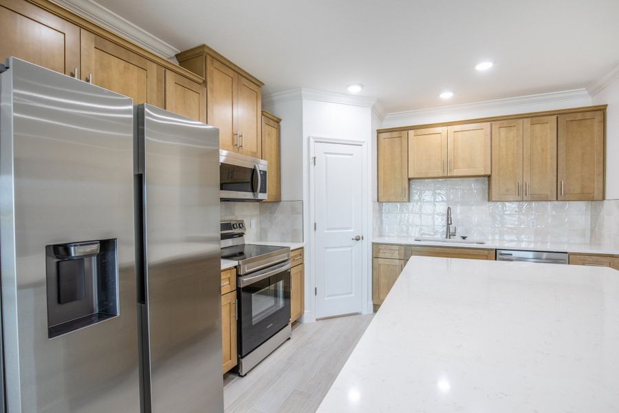 Furnished interior view inside a new home in Orchid Cove, Bokeelia (Image 4).