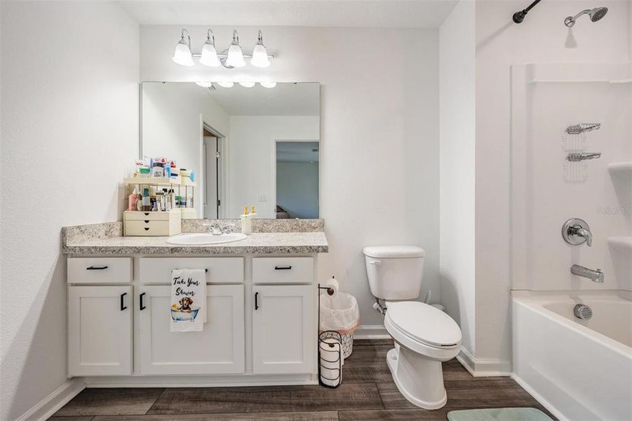 Furnished interior view inside a new home in Dug Creek, Gibsonton (Image 5). Furnished interior view inside a new home in Dug Creek, Gibsonton (Image 5).