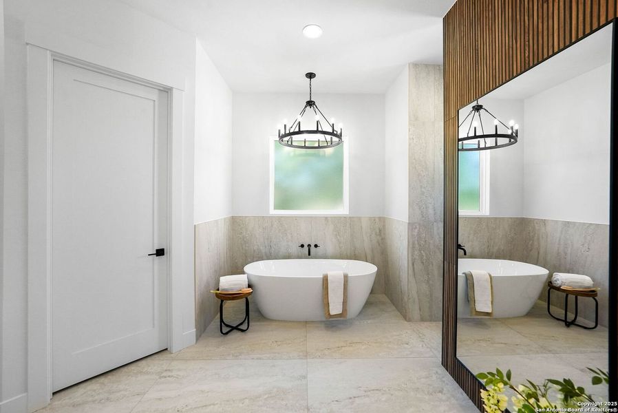 Furnished interior view inside a new home in , Bandera (Image 33).