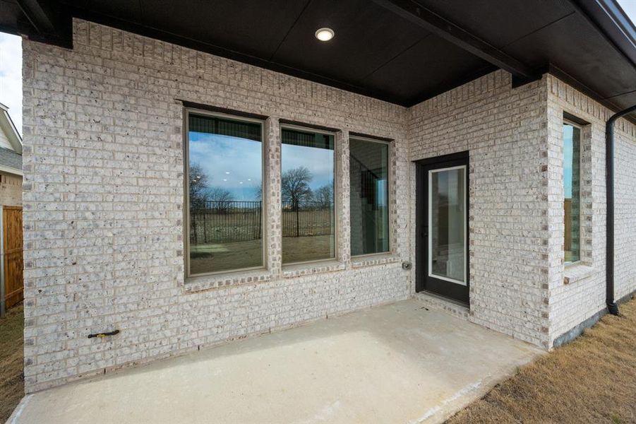 1024 Wheatland- Back-3