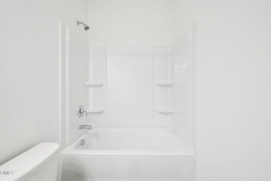 21-web-or-mls-Salers Loop-S0601-021 21-web-or-mls-Salers Loop-S0601-021