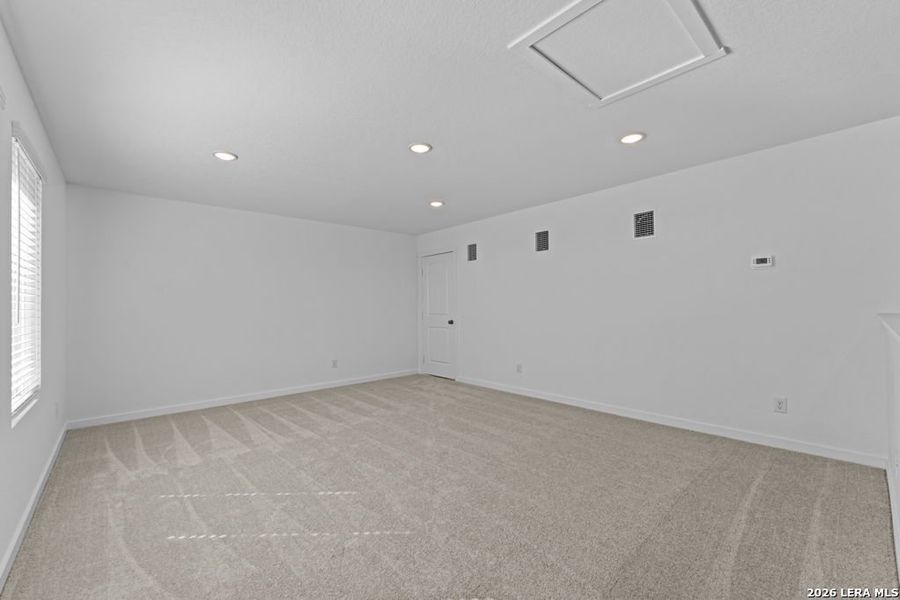 Spacious, unfurnished interior of a new home in Brookmill, San Antonio (Image 21). Spacious, unfurnished interior of a new home in Brookmill, San Antonio (Image 21).