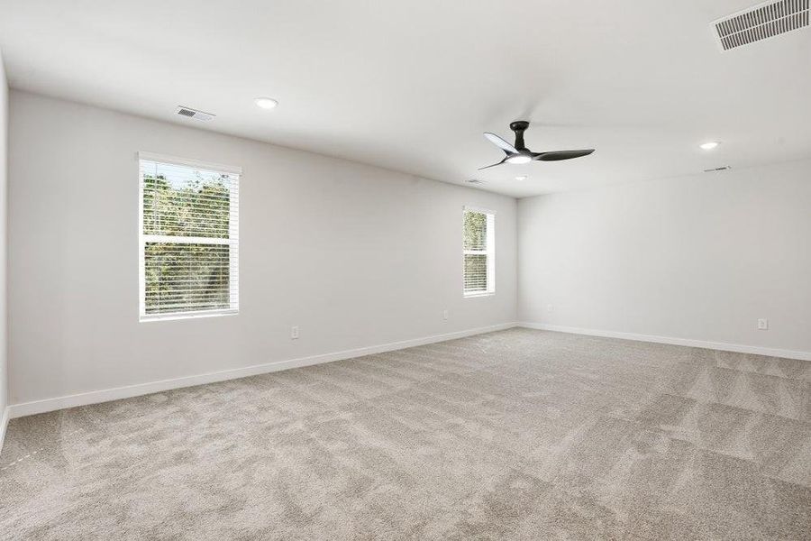 Spacious, unfurnished interior of a new home in Southern Hills, McDonough (Image 23).