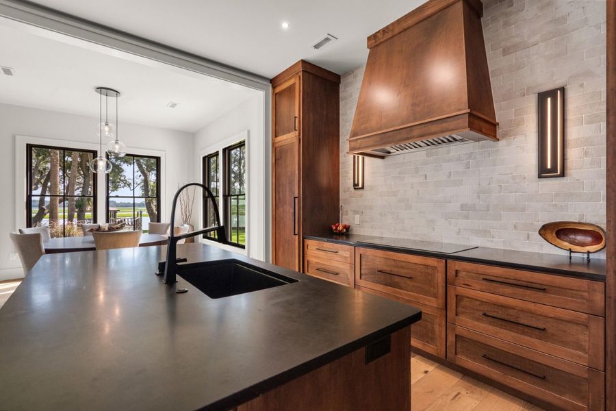 Furnished interior view inside a new home in , Beaufort (Image 40).