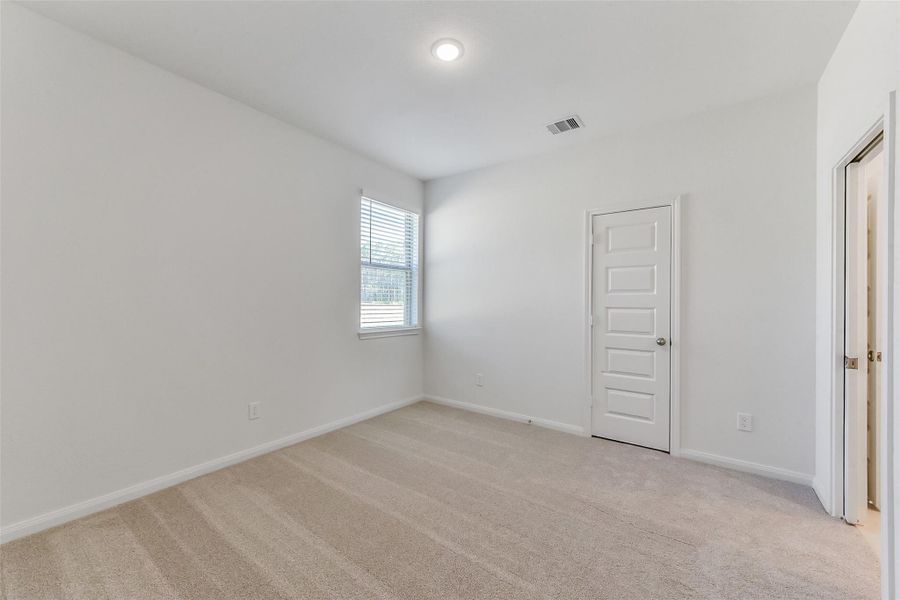 Spacious, unfurnished interior of a new home in Encino Estates, Dayton (Image 24). Spacious, unfurnished interior of a new home in Encino Estates, Dayton (Image 24).
