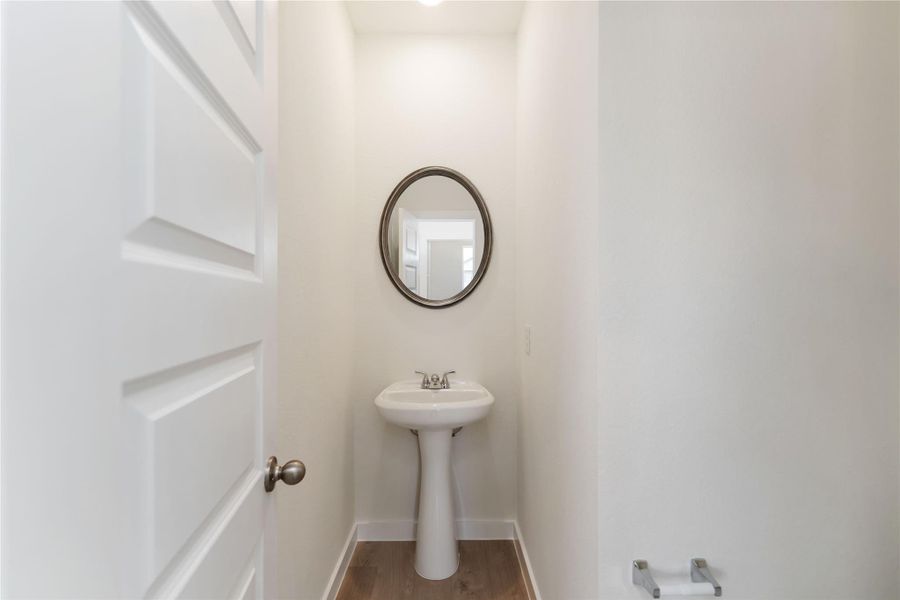 Furnished interior view inside a new home in Granger Pines, Conroe (Image 7).