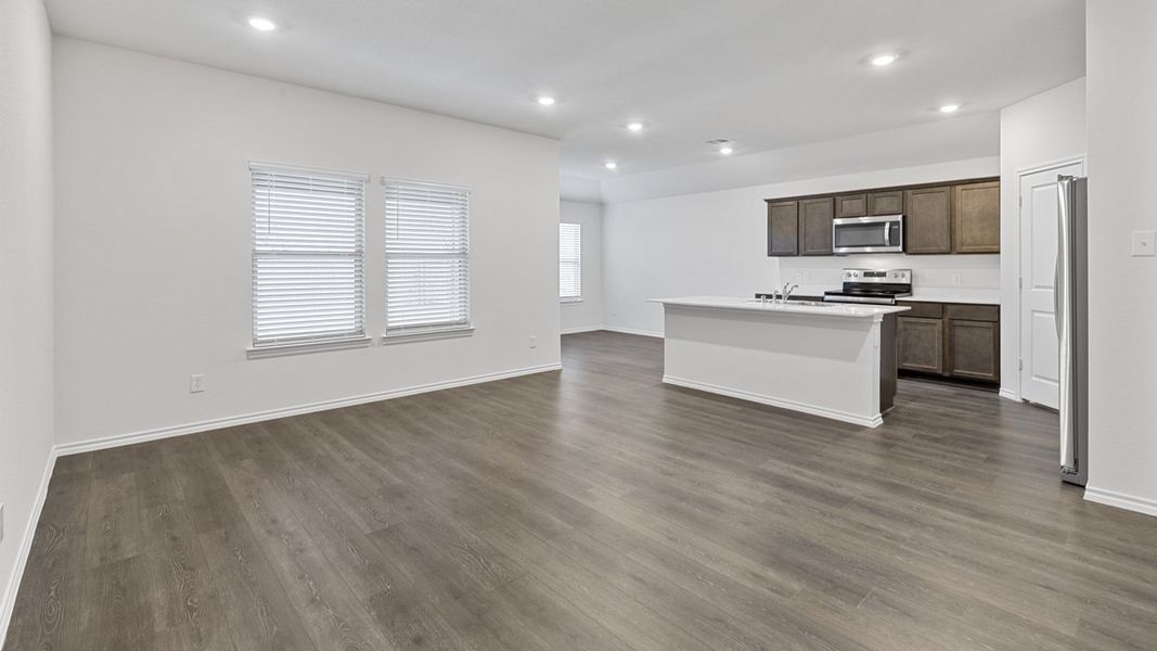 Spacious, unfurnished interior of a new home in Waverly Estates, Josephine (Image 12).