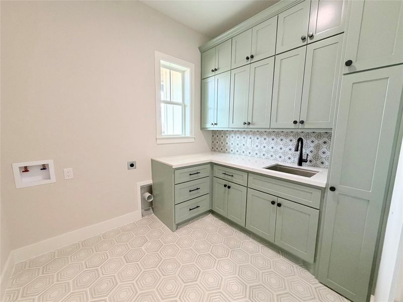 Furnished interior view inside a new home in , Washington (Image 10).