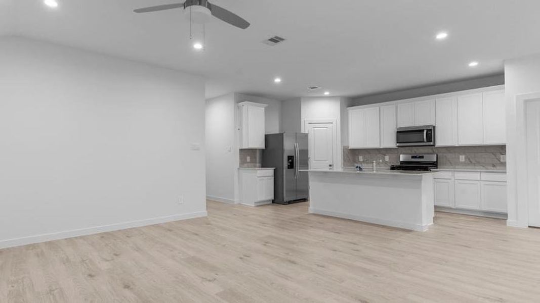 *Images and 3D tour are for illustration only and options may vary from home as built. *Images and 3D tour are for illustration only and options may vary from home as built.