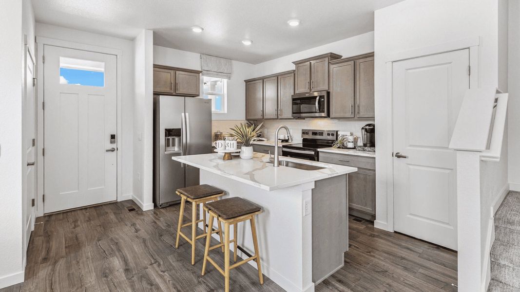 Representative furnished interior of a home built from the Muirfield by D.R. Horton in Arcadia, Denver (Image 10).