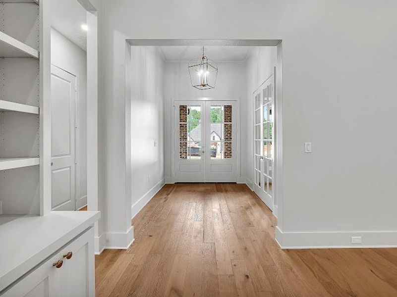 Spacious, unfurnished interior of a new home in , Longview (Image 25). Spacious, unfurnished interior of a new home in , Longview (Image 25).