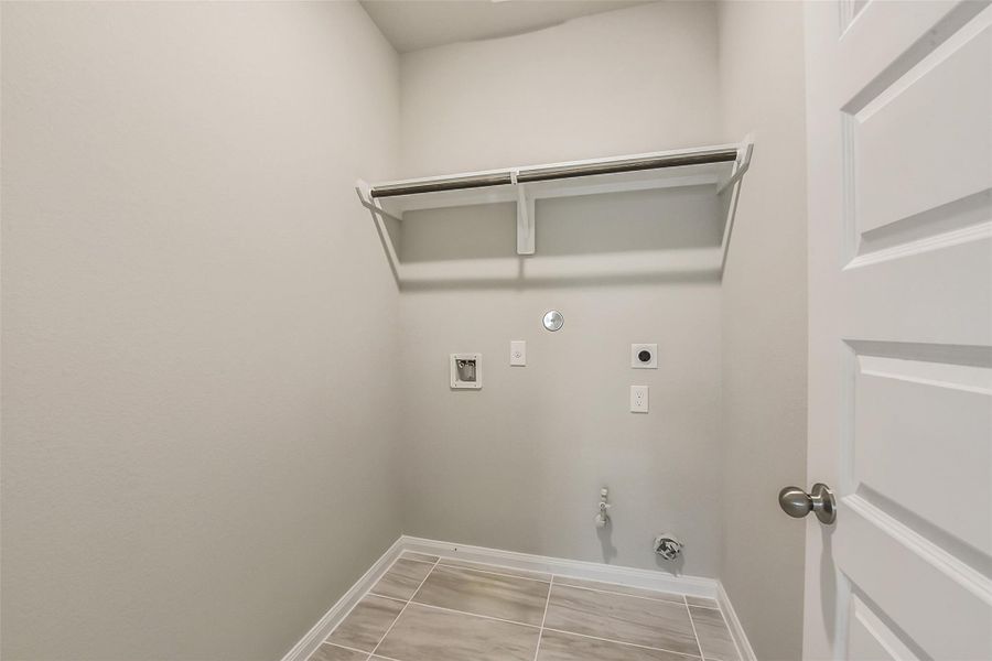 Image 8 of a home in Anderson Lakes.