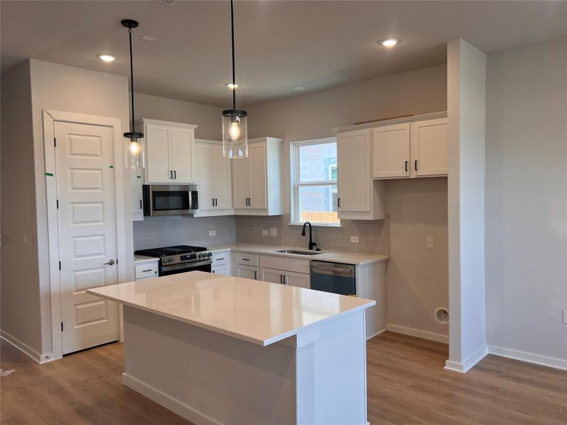Furnished interior view inside a new home in Estancia West, Manchaca (Image 9). Furnished interior view inside a new home in Estancia West, Manchaca (Image 9).