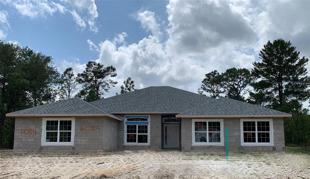 Actual property w/3 car side entry garage