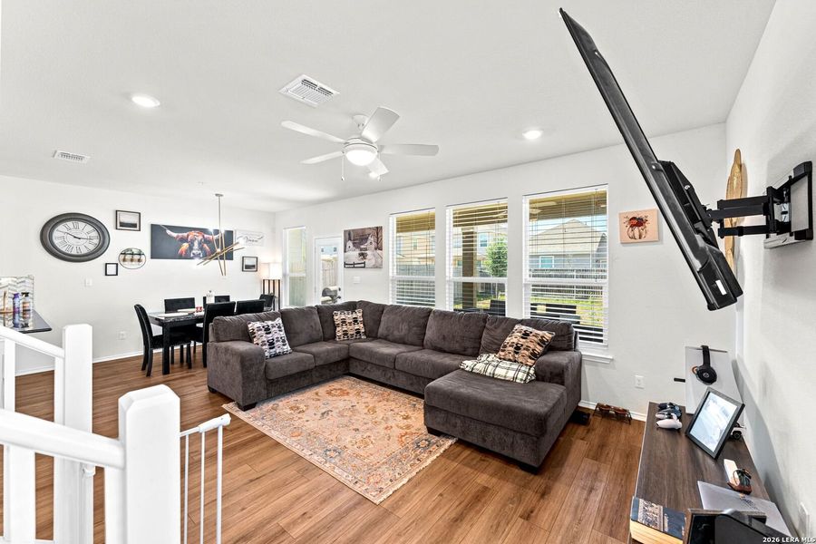 Furnished interior view inside a new home in Berry Springs, Georgetown (Image 5).