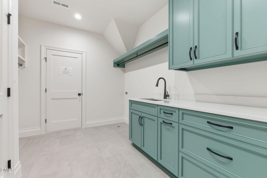 274 Westhampton Drive-135