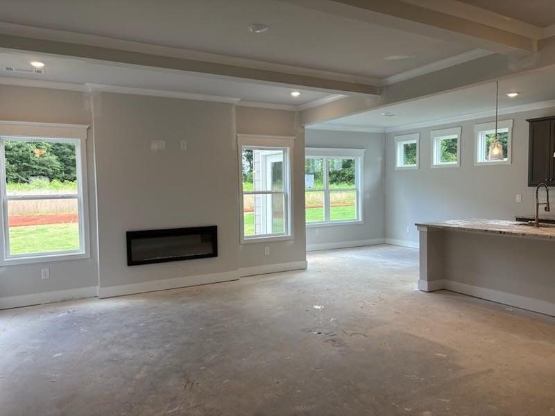 Image 19 of a home in Greenefield.