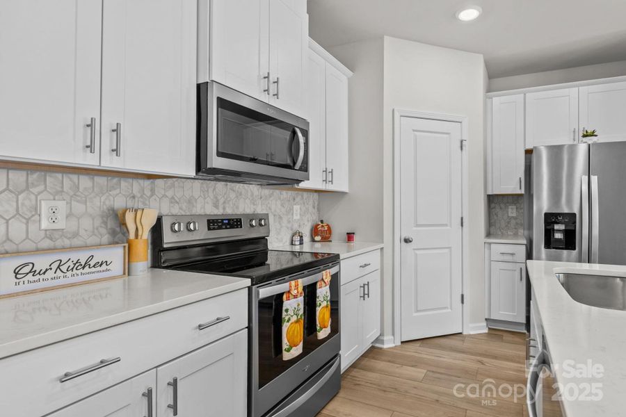 Furnished interior view inside a new home in , Fort Mill (Image 15). Furnished interior view inside a new home in , Fort Mill (Image 15).