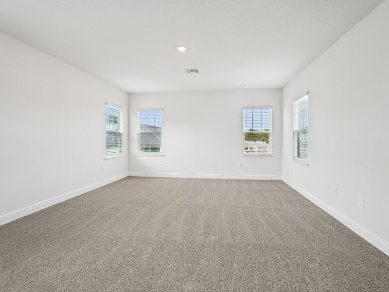 Spacious, unfurnished interior of a new home in Cyrene at Minneola, Minneola (Image 10). Spacious, unfurnished interior of a new home in Cyrene at Minneola, Minneola (Image 10).