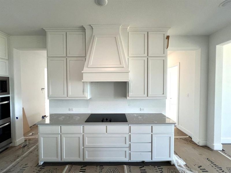 Furnished interior view inside a new home in Hidden Creek Estates, Van Alstyne (Image 11). Furnished interior view inside a new home in Hidden Creek Estates, Van Alstyne (Image 11).