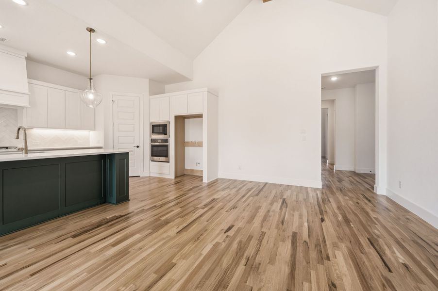 Spacious, unfurnished interior of a new home in Parks of Aledo, Aledo (Image 33).